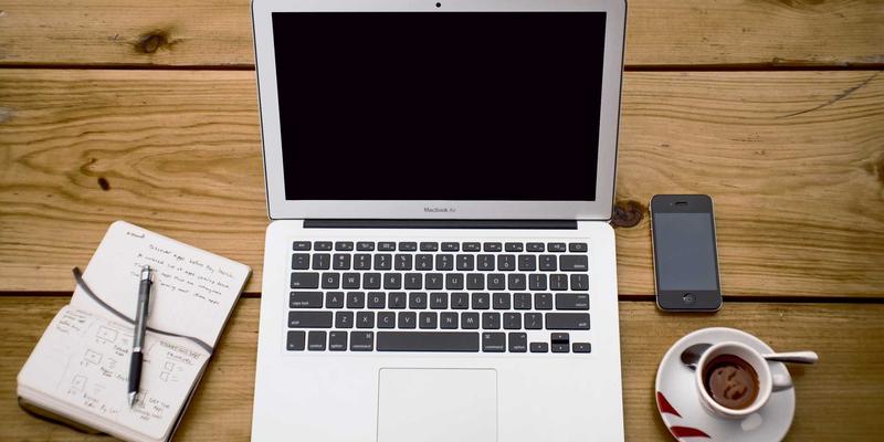 天气预报评测：从晴雨8看气象服务如何精准守护空气质量与生活