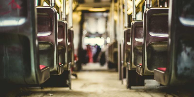 户外活动与赛事规划：如何利用7天预报与小时级天气预报精准规避风险？